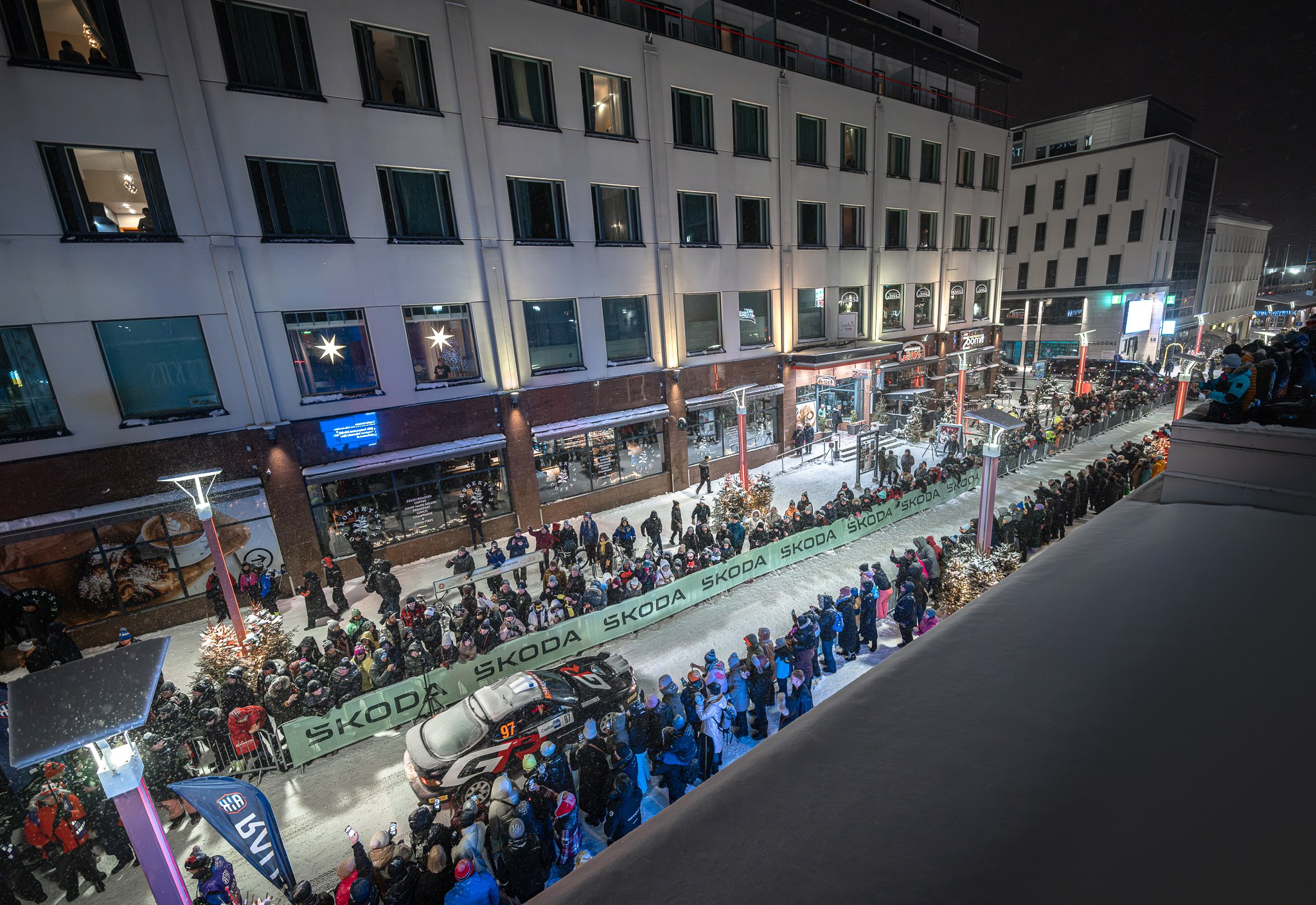 Santa’s Hotels on Arctic Lapland Rallyn virallinen yhteistyökumppani ja tuo majoituksen, ravintolat ja tapahtumat osaksi Tunturirallin ohjelmaa Rovaniemellä