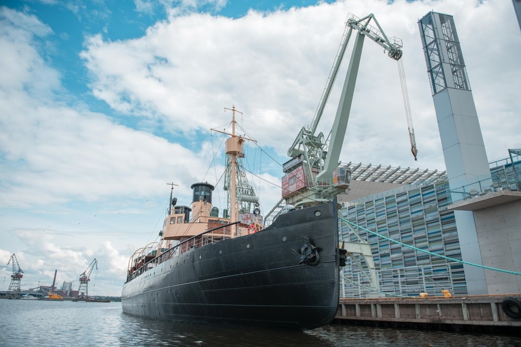 Kotkan Merikeskus Vellamossa toimivassa Suomen merimuseossa vieraili lähes 90 000 kävijää vetonaulanaan kesällä 2020 avautunut Kohtalona Ruotsinsalmi -suurnäyttely.